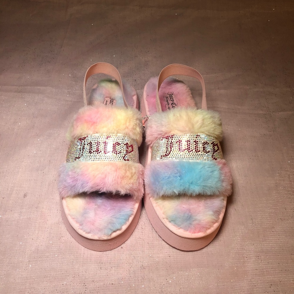 💖Fuzzy Juicy Couture Slides💙